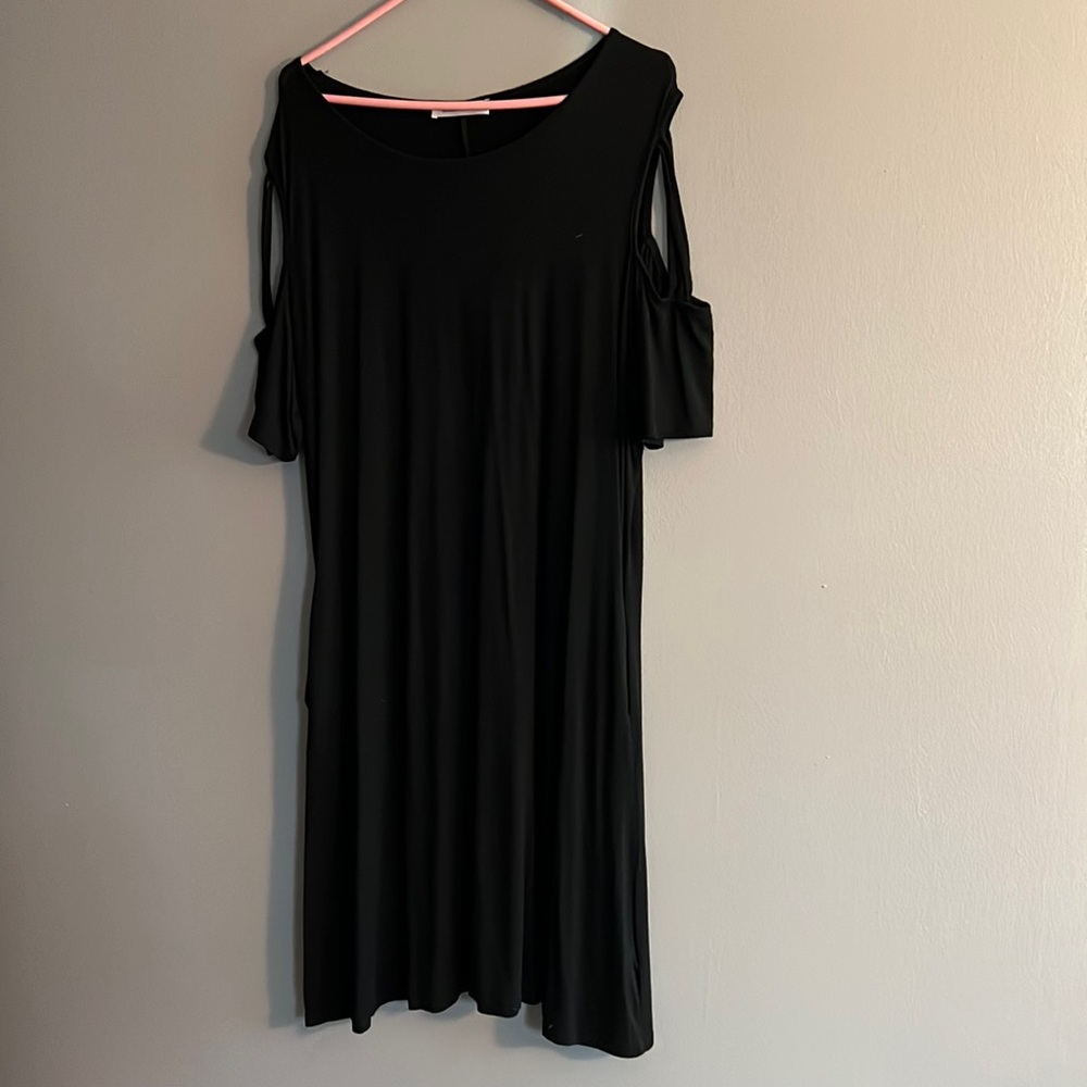Ezbelle 2X cold shoulder dress